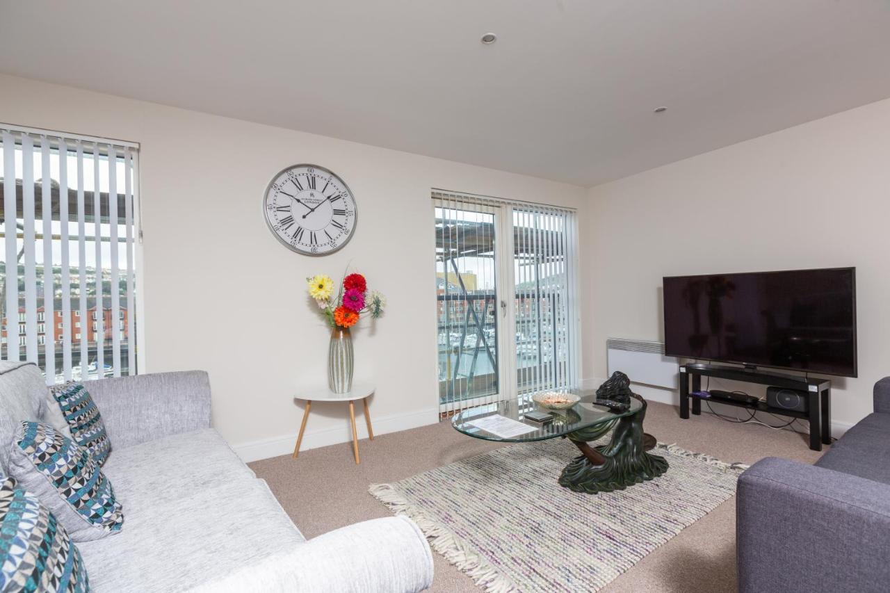 Marina View Apartment